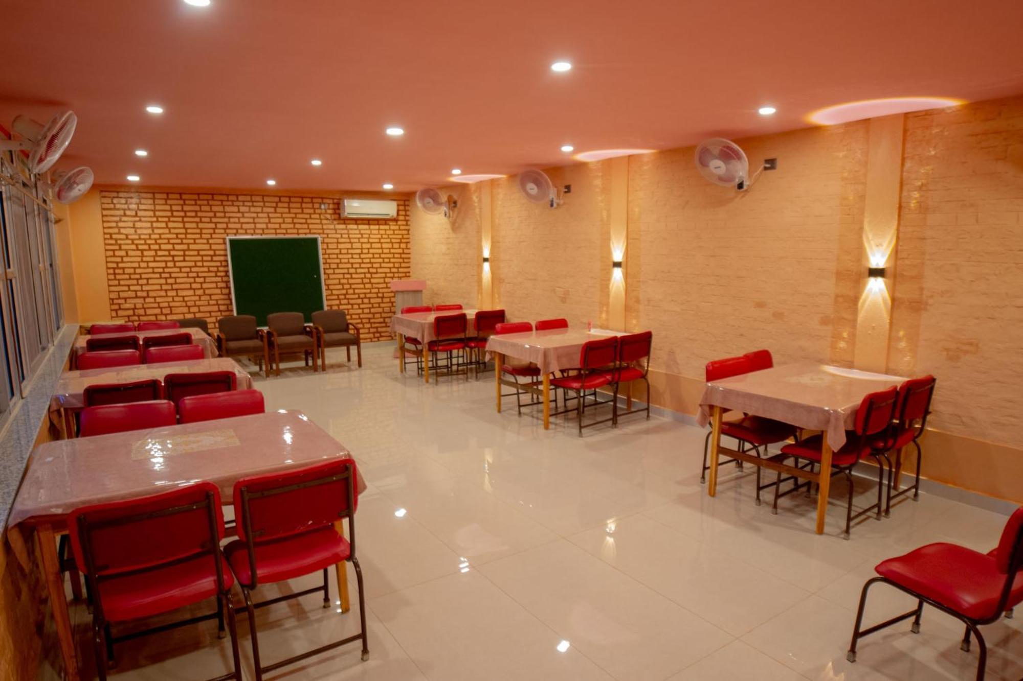 Galaxy Guest House Siddharthanagar Экстерьер фото