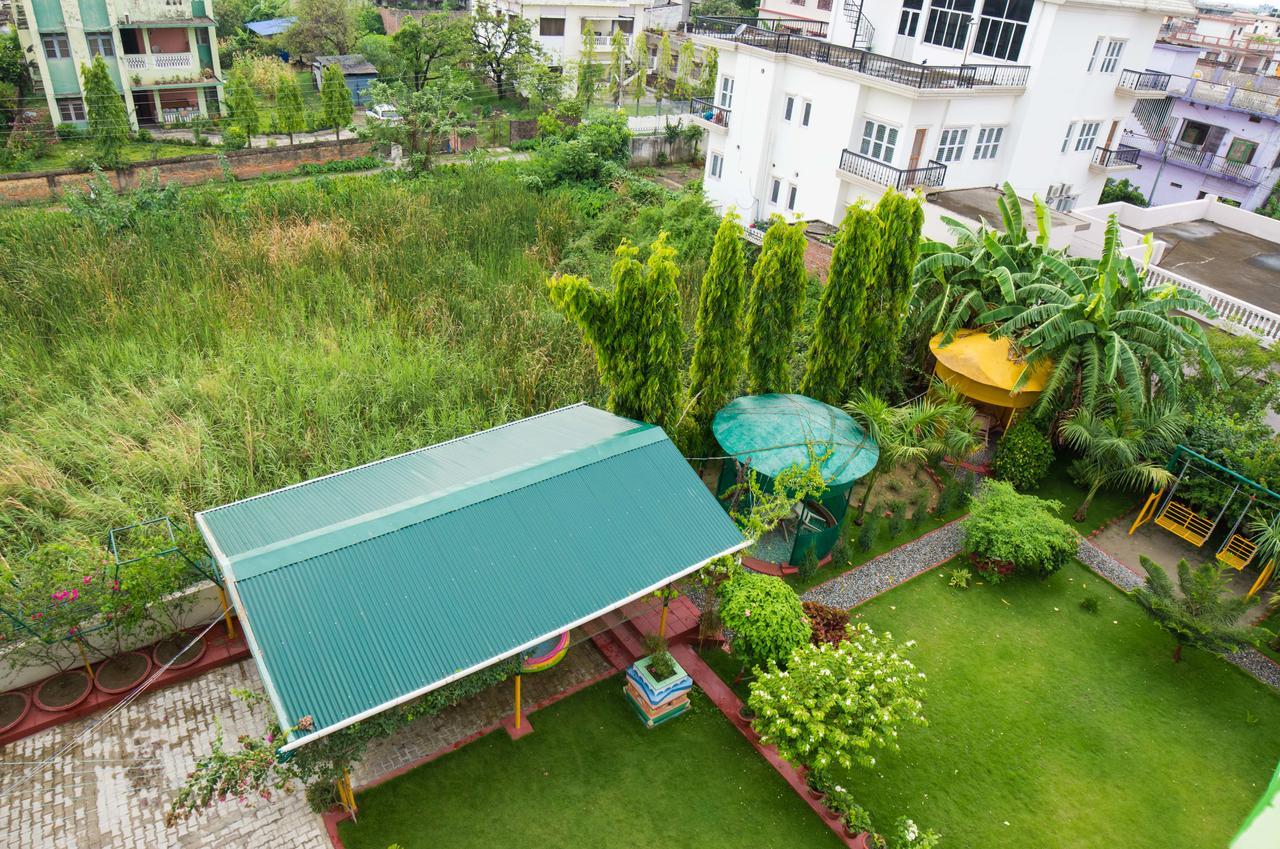 Galaxy Guest House Siddharthanagar Экстерьер фото