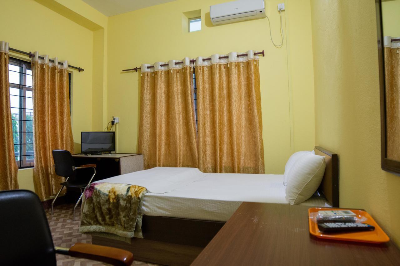 Galaxy Guest House Siddharthanagar Экстерьер фото