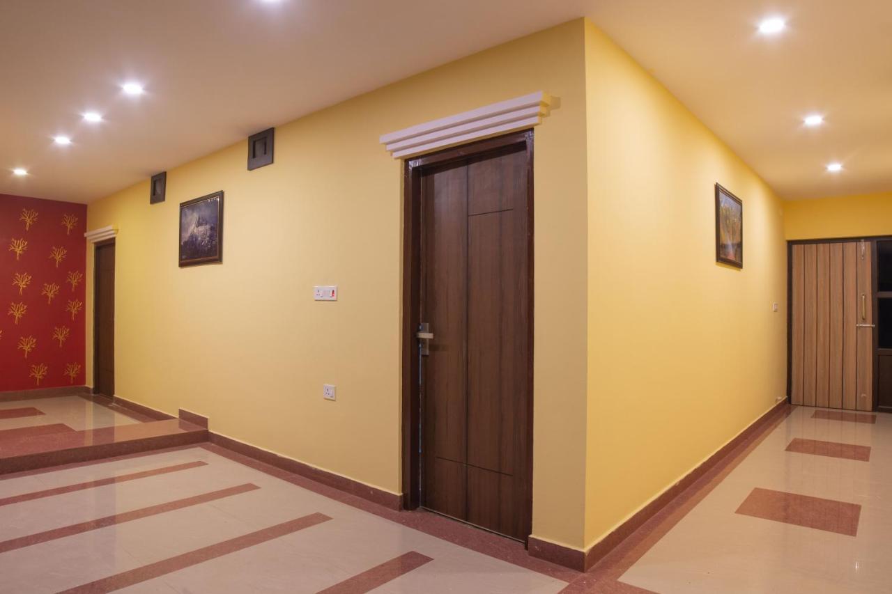 Galaxy Guest House Siddharthanagar Экстерьер фото