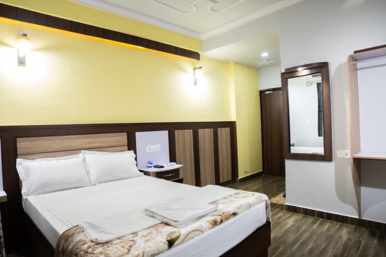 Galaxy Guest House Siddharthanagar Экстерьер фото
